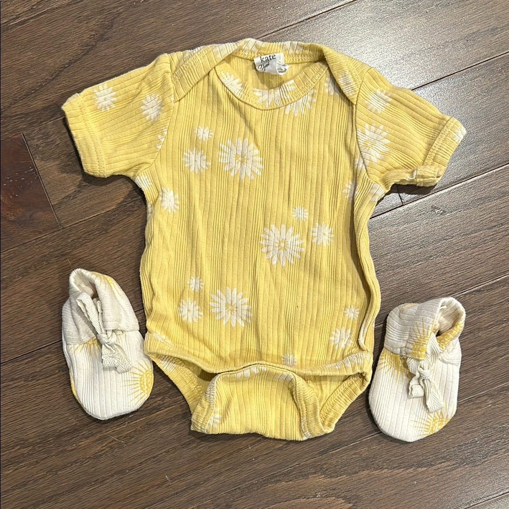 Kate Quinn onesie with matching booties
